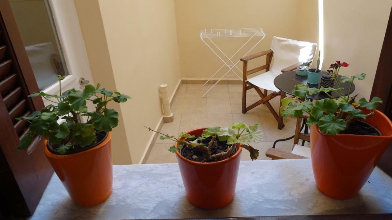 Elegant And Comfortable Apartment In The City Center 埃尔莫波利斯 外观 照片
